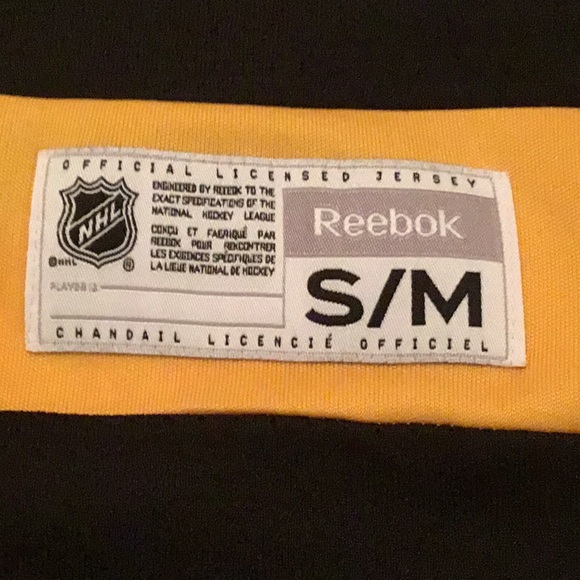 Boston Bruins Winter classic jersey Brad Marchand - Picture 5 of 5